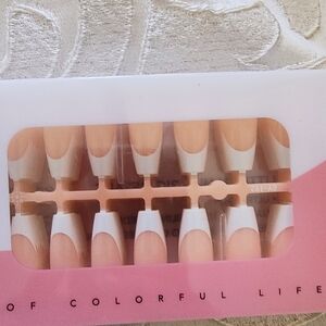 NWT 240 Pieces Medium Coffin French X-Coat Tips Nail Set Strip Nails Nude White